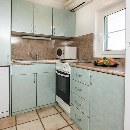 Goga Apartment *